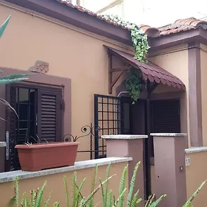 Apartment Vatican Canal 9-11, Rome